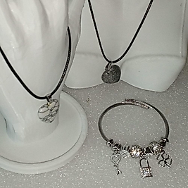 ( 3 PARÇA ) 1 SET 11000 SERİ 2 DOĞALTAŞ KOLYE & 1 CHARM BİLEKLİK SETİ
